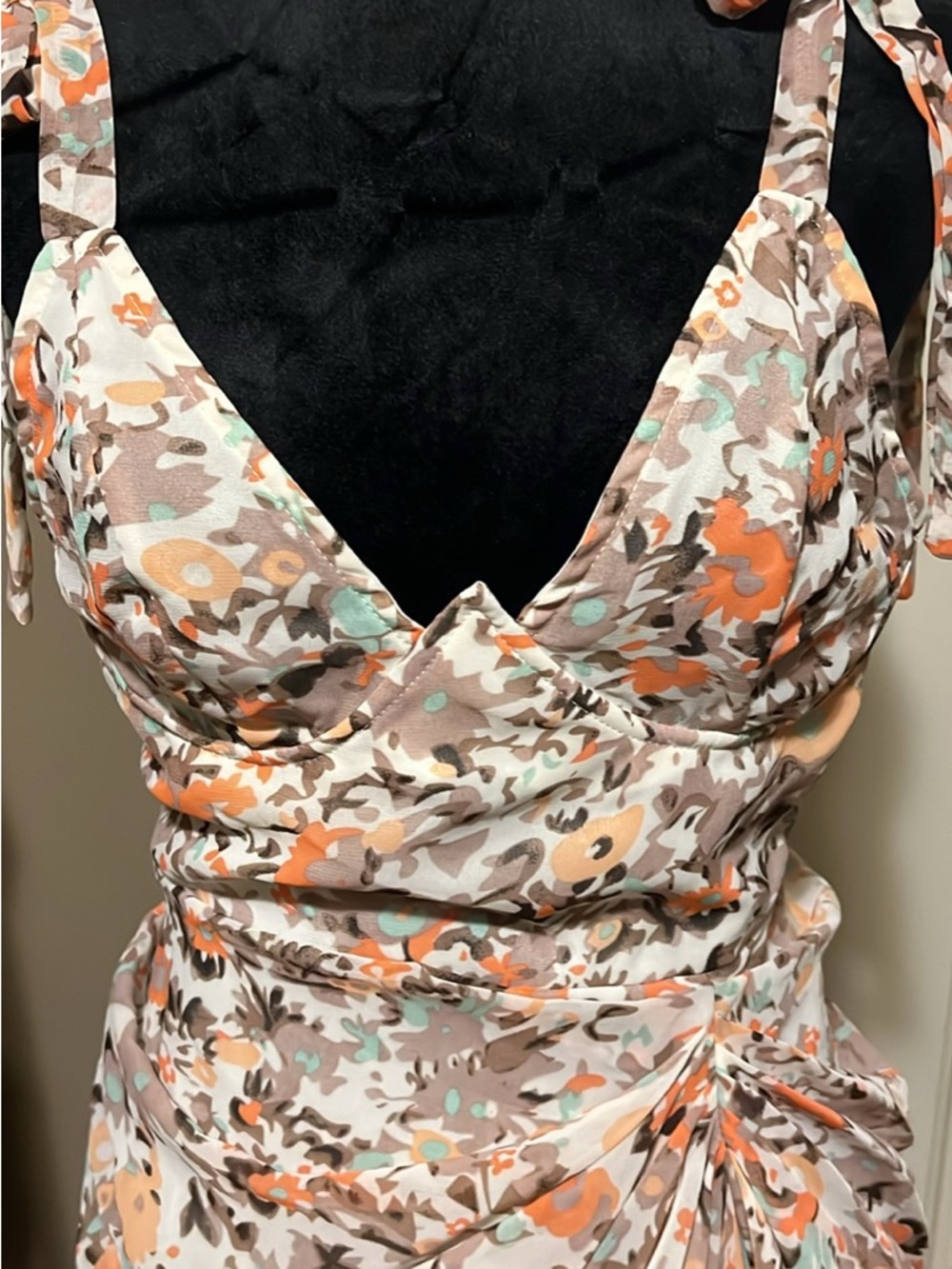 PrettyLittleThing Peach, Mint & Taupe Floral Dress